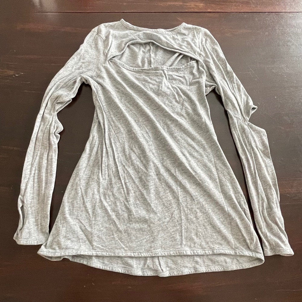 Gymshark Womens Small Grey Long Sleeve Cutout Thumbhole Workout Top